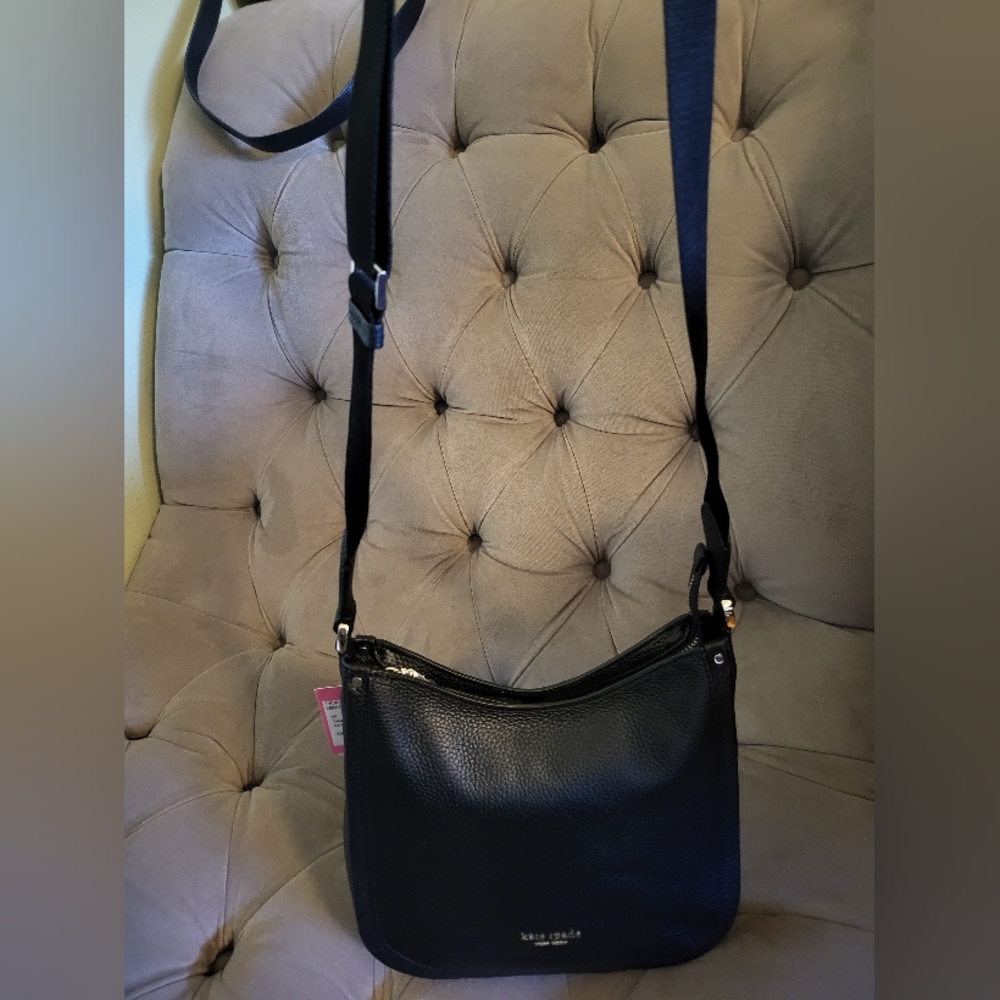 Kate Spade Medium Messenger Bag - Picture 2 of 13